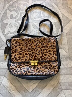 Fossil purse